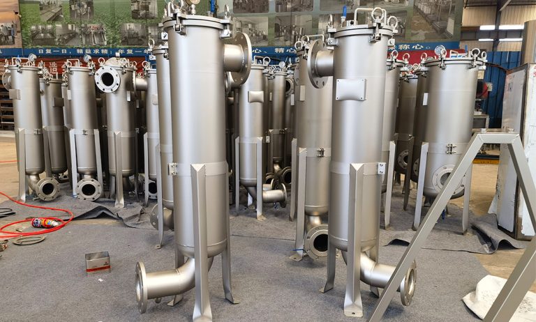 what is a filter housing