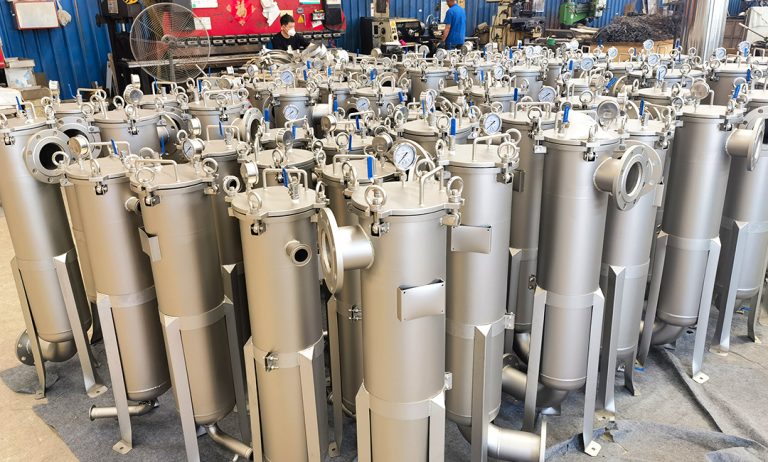bag filter housing